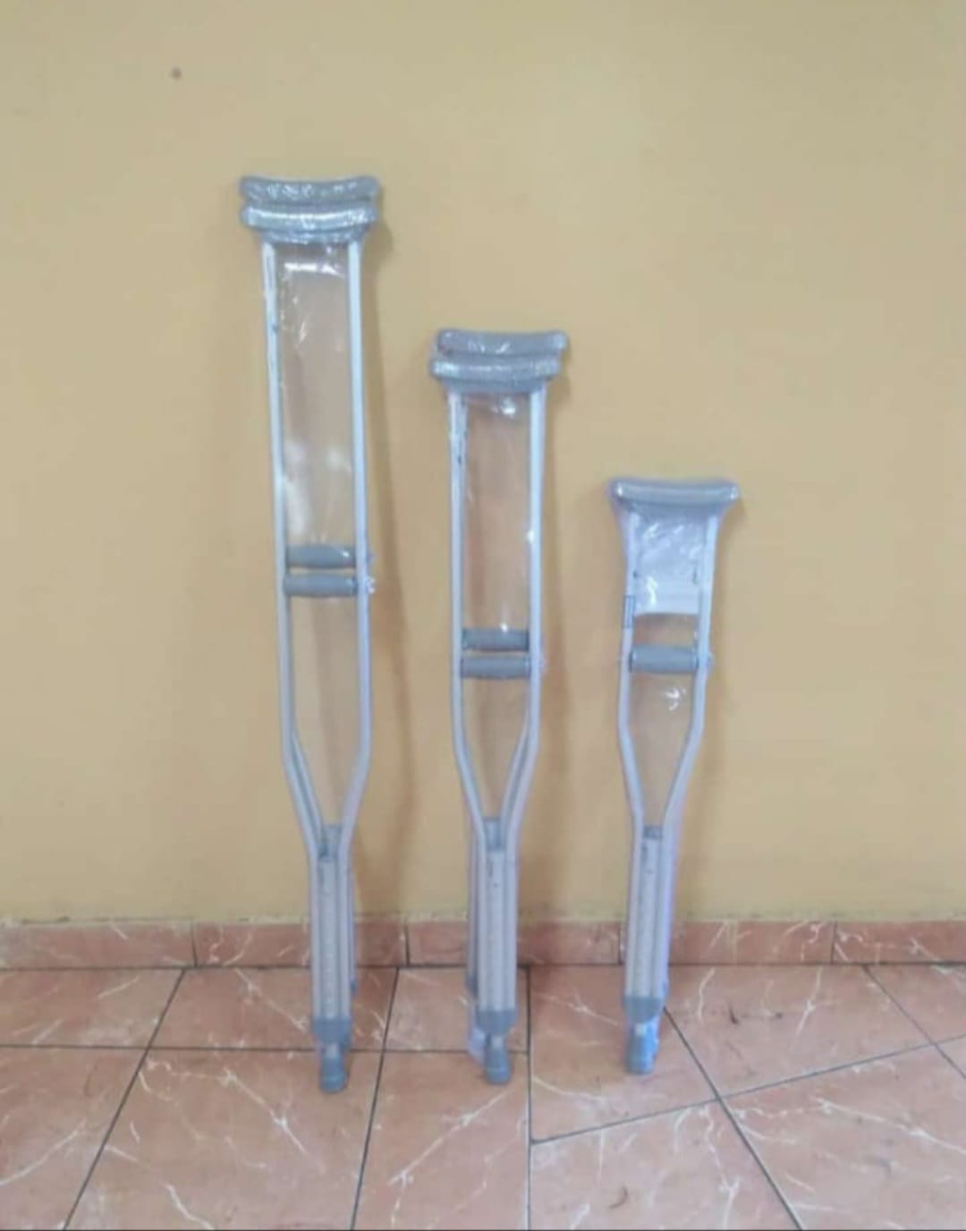 Auxiliary Crutches (Underarm Crutches)
