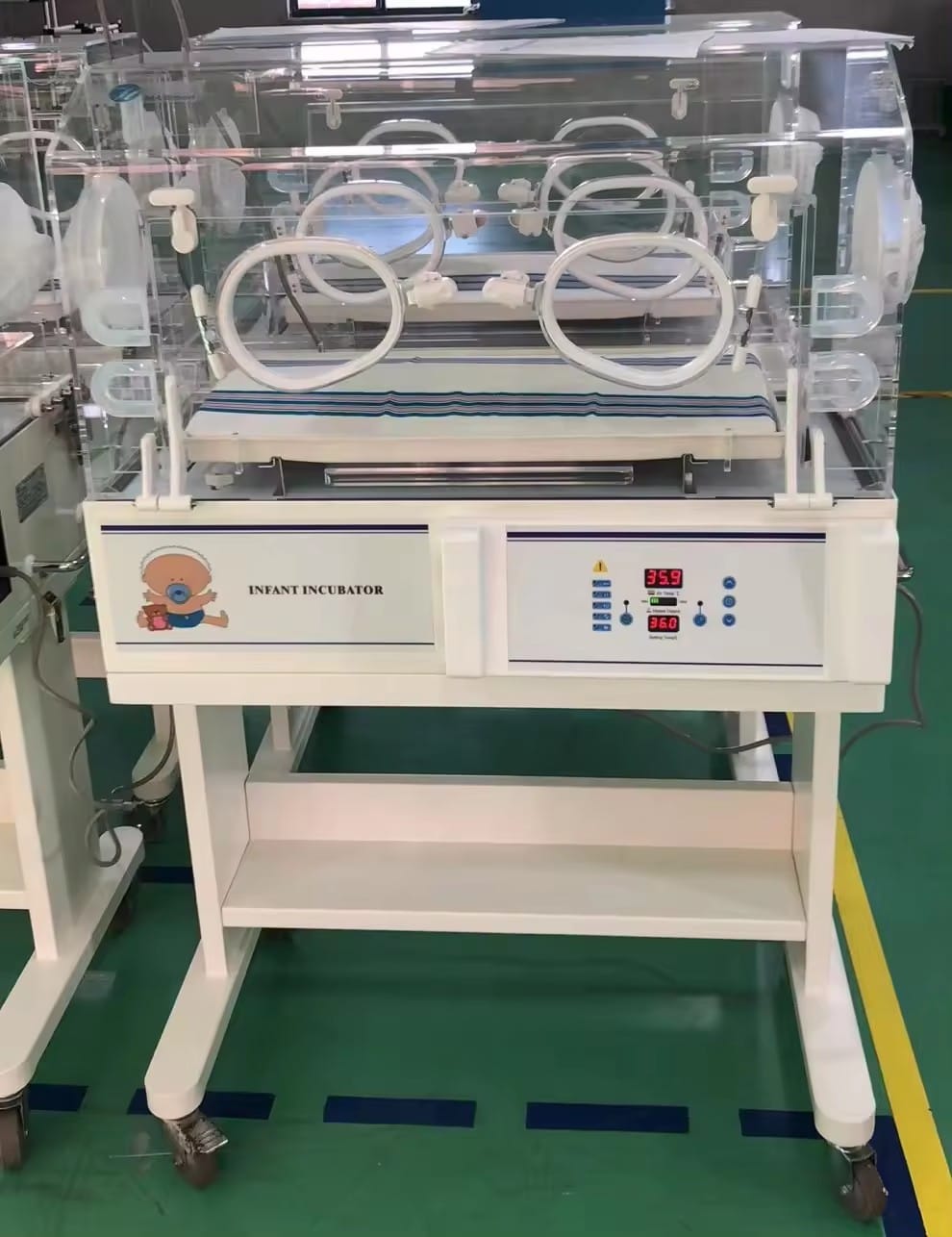 Infant Incubator (Neonatal Incubator)